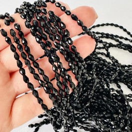 Кришталеві намистини 3х5мм (Капля) чорного кольору