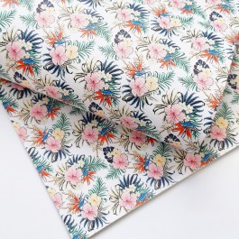 Шкіра "квіти з листочками", відріз 20х17см