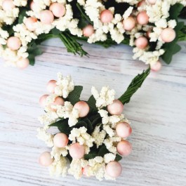 Добавка з тичинками та кульками персикова