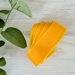 Оксамитова стрічка 2,5см кукурудзяного кольору