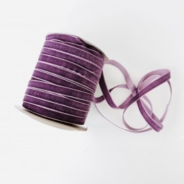 Оксамитова стрічка 1см лавандового кольору