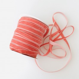 Оксамитова стрічка 1см персикового кольору