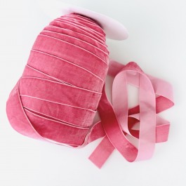 Оксамитова стрічка 2,5см коралового кольору