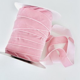 Оксамитова стрічка 2,5см колір рожева пудра