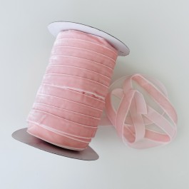 Оксамитова стрічка 1,5см колір світлий рожевий персик