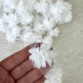 Шифонові квіти "айстра" сніжно білого кольору, діаметром 4см