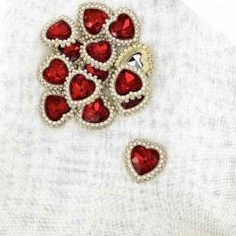 Стразова серединка "Сердечко", розмір 2,3х2,4см червоного кольору
