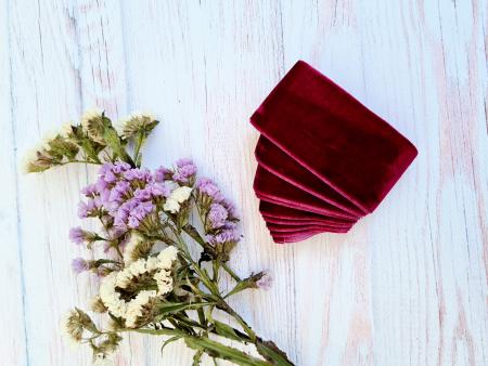 Оксамитова стрічка 4см темно вишневого кольору