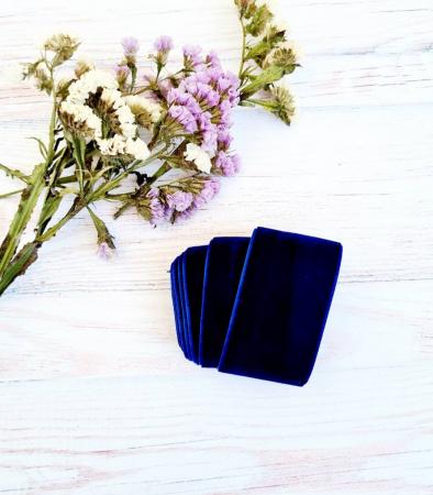 Оксамитова стрічка 4см темно синього кольору