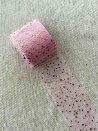 Фатин, світло рожевий в золоті зірочки