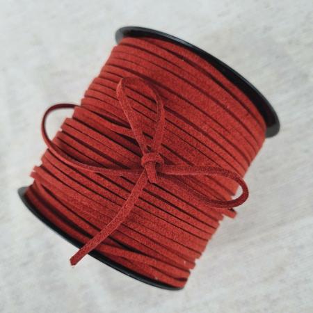 Замшевий шнур, шириною 3мм, бордового кольору