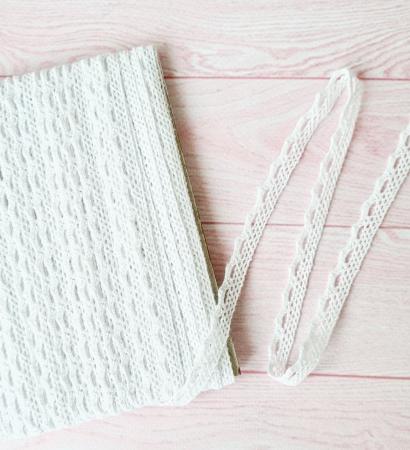 Мереживо бавовняне 1,2см білого кольору