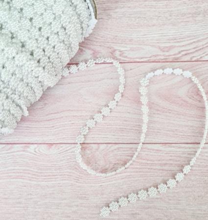 Півнамистини "квіточка" на нитці