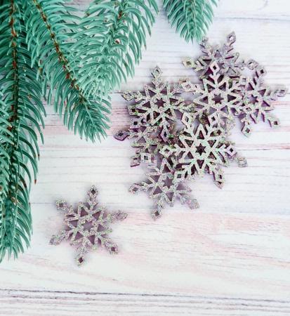 Сніжинки глітерні лавандового кольору