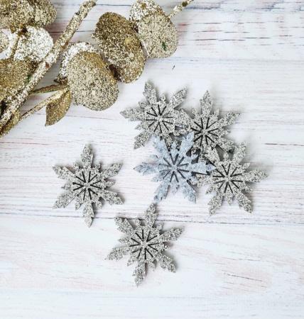 Сніжинки глітерні срібного кольору