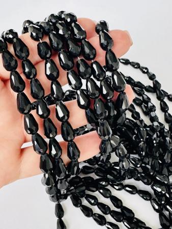 Кришталеві намистини 8х11мм (Капля) чорного кольору