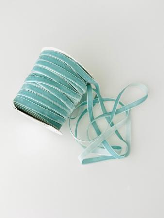 Оксамитова стрічка 1см колір морська хвиля