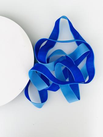 Оксамитова стрічка 2,5см синього електрик кольору