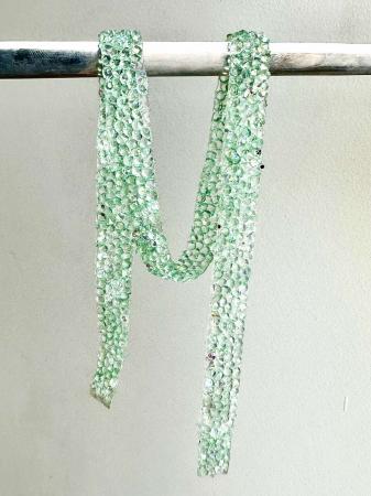 Стразова стрічка блідо салатова