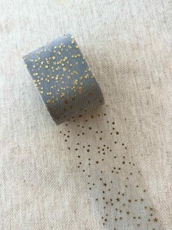Фатин сірий в золоті зірочки